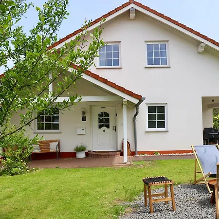 Eifelbleibe, アパート *